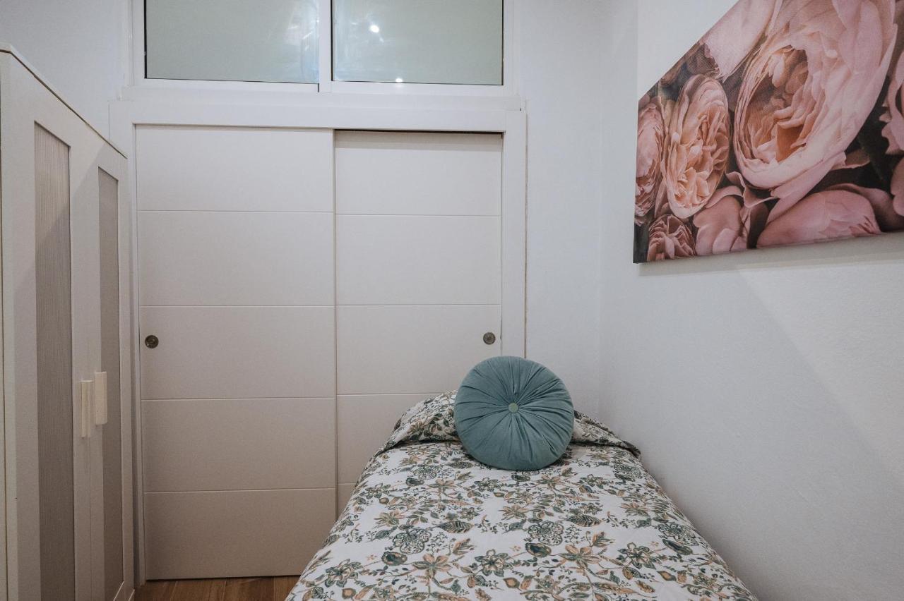 Divi Apartments Martinez Montanes Sevilla Exteriör bild