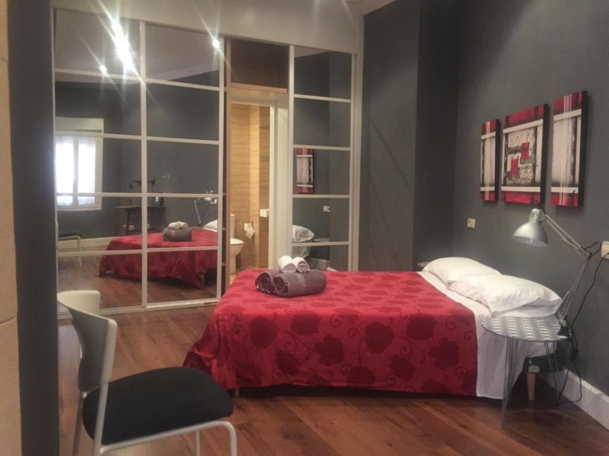 Divi Apartments Martinez Montanes Sevilla Exteriör bild